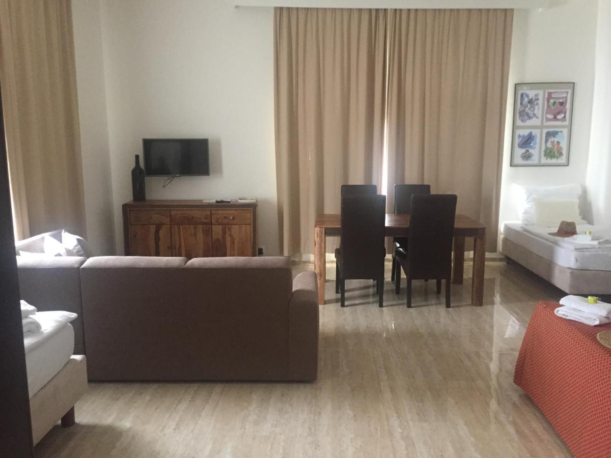Apartman Za Radnici 瓦尔季采 外观 照片