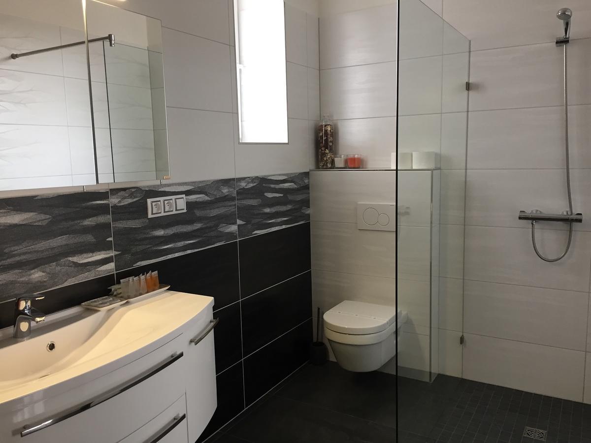 Apartman Za Radnici 瓦尔季采 外观 照片