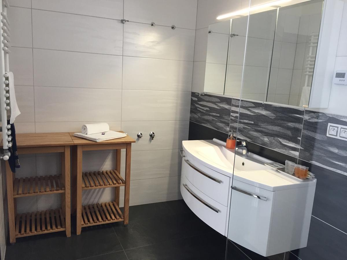 Apartman Za Radnici 瓦尔季采 外观 照片