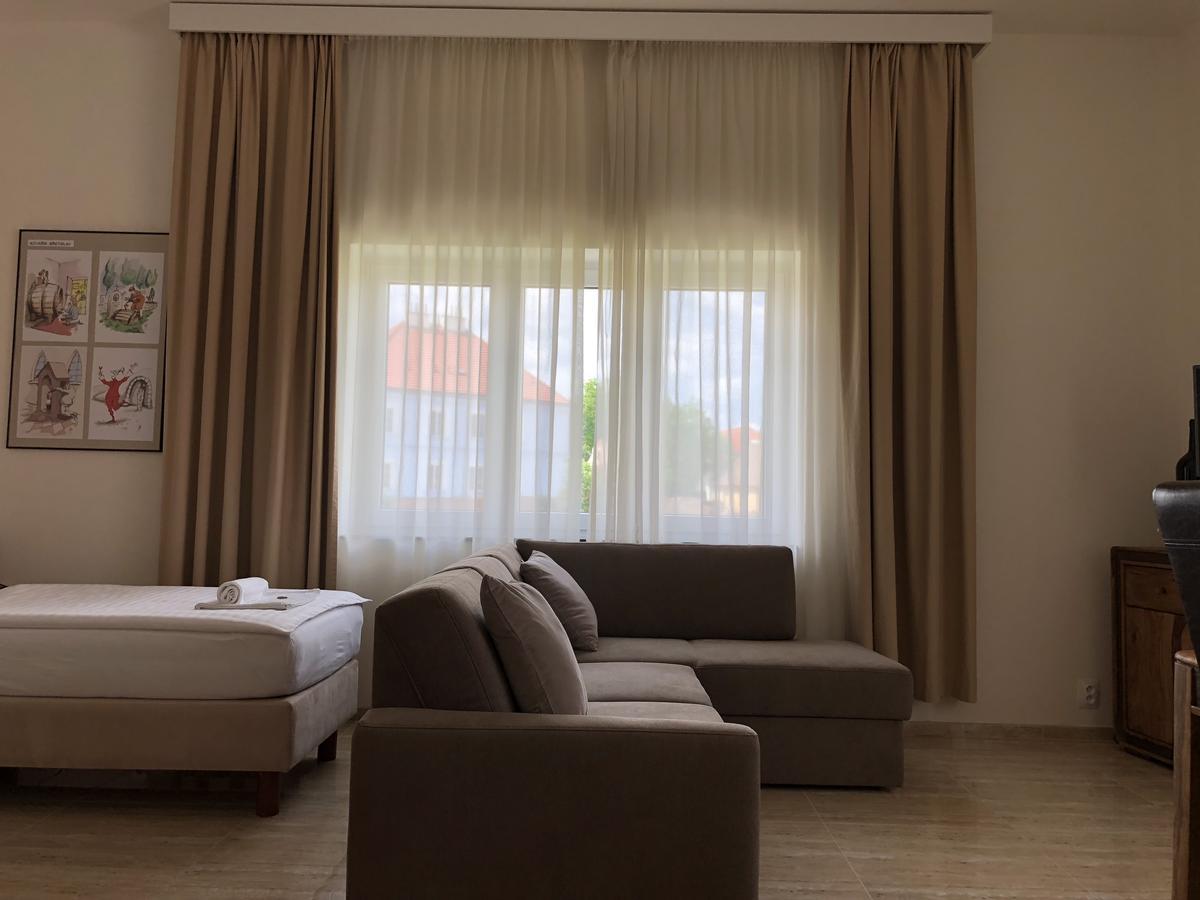 Apartman Za Radnici 瓦尔季采 外观 照片